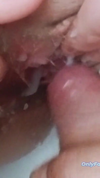 Ich Habe Meinen Kleinen Schwanz-loverhinter Dem Rücken Meines Mannes Gefickt - MILF Mit Dicken Titten