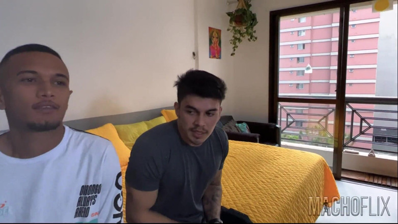 MACHOFLIX: Me, My Stepbrother and My Straight Friend