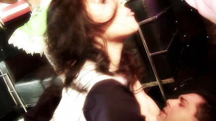 Miami Reality: 狂野丰满的荡妇重口味群交狂欢