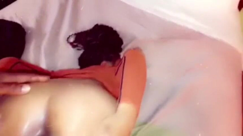 Fijii pornbox: Bu yüzden onu bütün hafta sonu bu otelde geçirdim uzun...