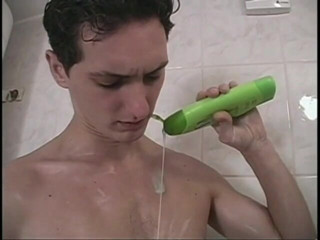 Gays Case: Horny stud comes in the bathroom to fuck his roomate...