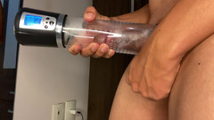 Greedy truck: Usando mi boma penile para ganar unos centímetros y sorprender...