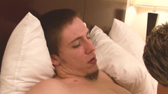 SEXUAL SIN GAY: 발정난 하인 장면 3: 호텔에서 친구를 따먹기 위해 친구를 부르는 발정난 게이 남자