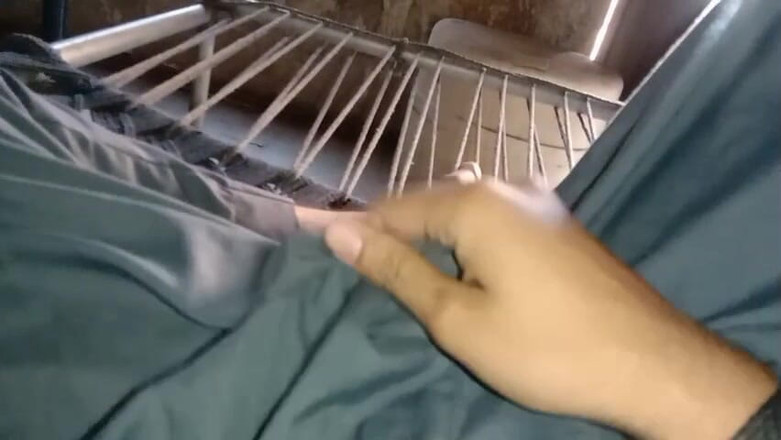 Desiboy gay: Pakistani Boy Handjob Room Sex Full Xhamstr