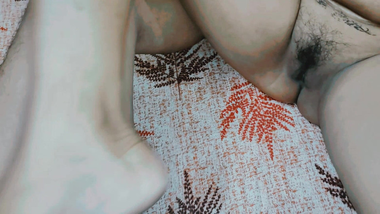 Uttar dinajpur: Вірусне відео на хінді аудіо зведеної сестри та зведеного брата