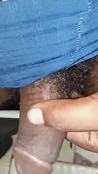 Melancap di luar