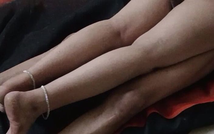Sona_85: インドの家庭の妻と家庭の夫