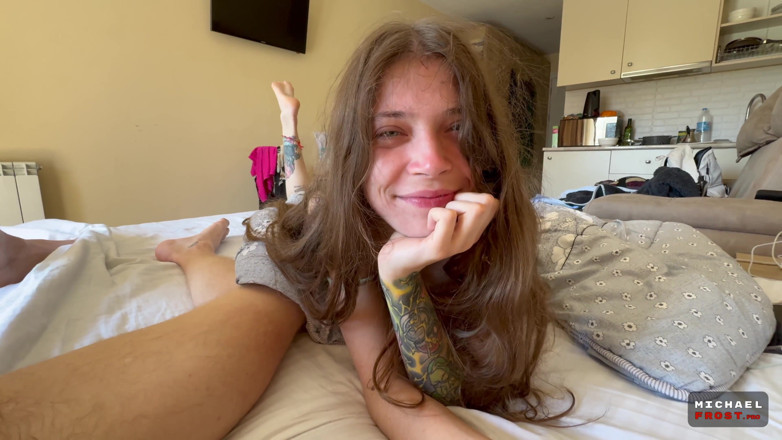 MichaelFrostPro: Morning Throat Fucking Step Sister