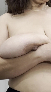Veevee - estiramiento de tetas versión 2