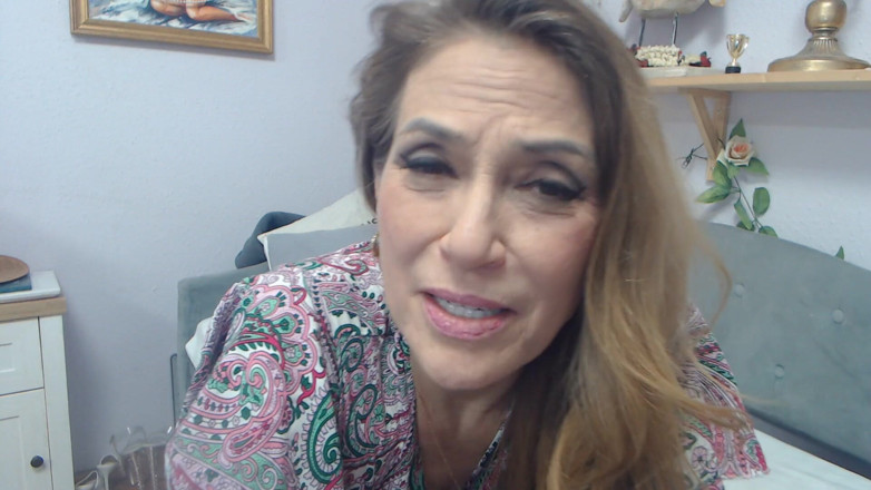 Melissa Johnson: Surpresa da meia-avó