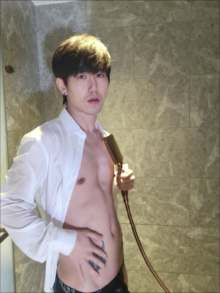 relive: Pokušení v koupelně