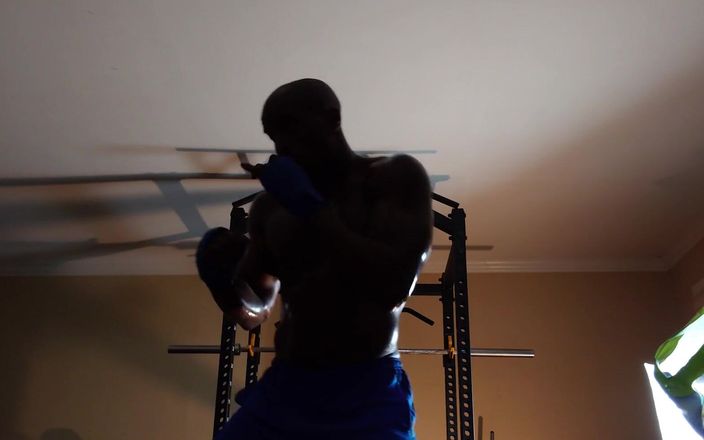 Hallelujah Johnson: Boxing Workout Chiến lược nhận thức có thể giúp thay đổi...