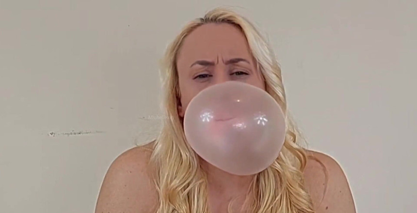 Michellexm: Bubblegum, di bolle