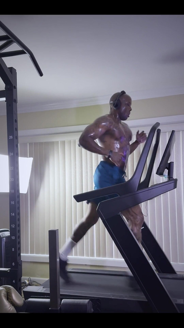 Hallelujah Johnson: Quer fazer sexo