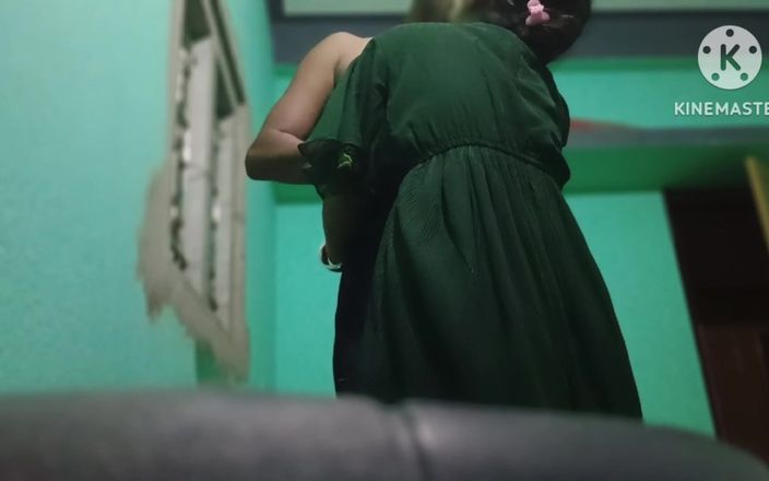 Pihu sona: Hot Pihu