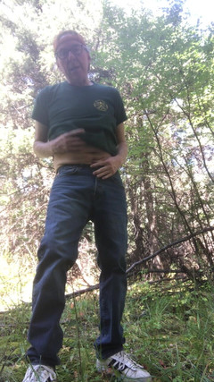 Adam Kaye: アダム・ケイが山でオナニー