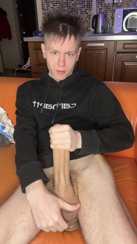Hand Pump Session Builds to Uncontrollable Twink Cum