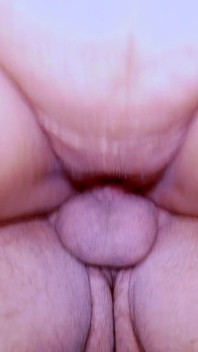 Manželka nevlastního bratra potřebuje smyslnou sexy masáž pro její sexy postavu