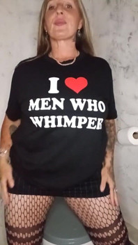 私はすすり泣く男たちが大好き