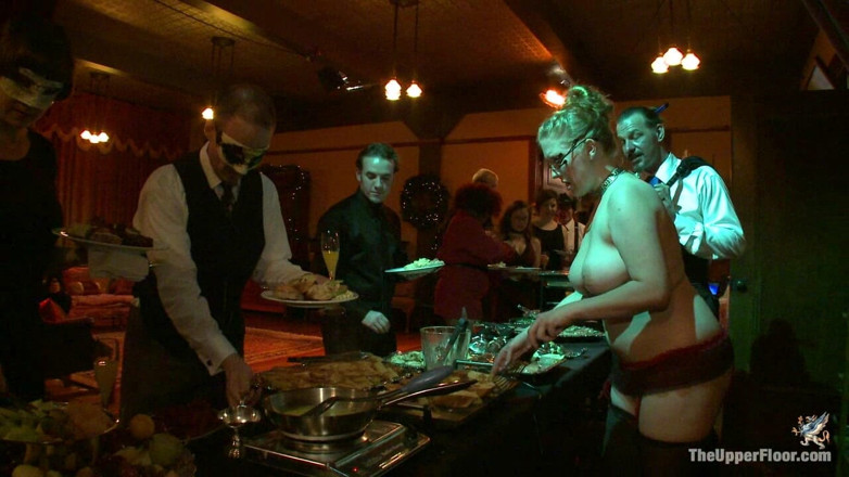 The Upper Floor by Kink: De brunch van Aena met grote zwarte lul