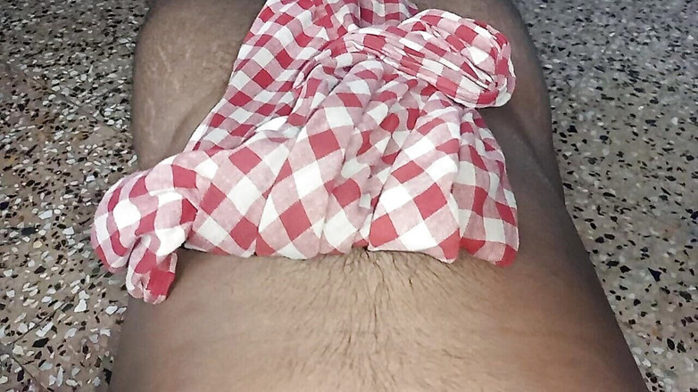 Sweet Indian cock: 德西舔舐 shiela bhabhi 的鸡巴