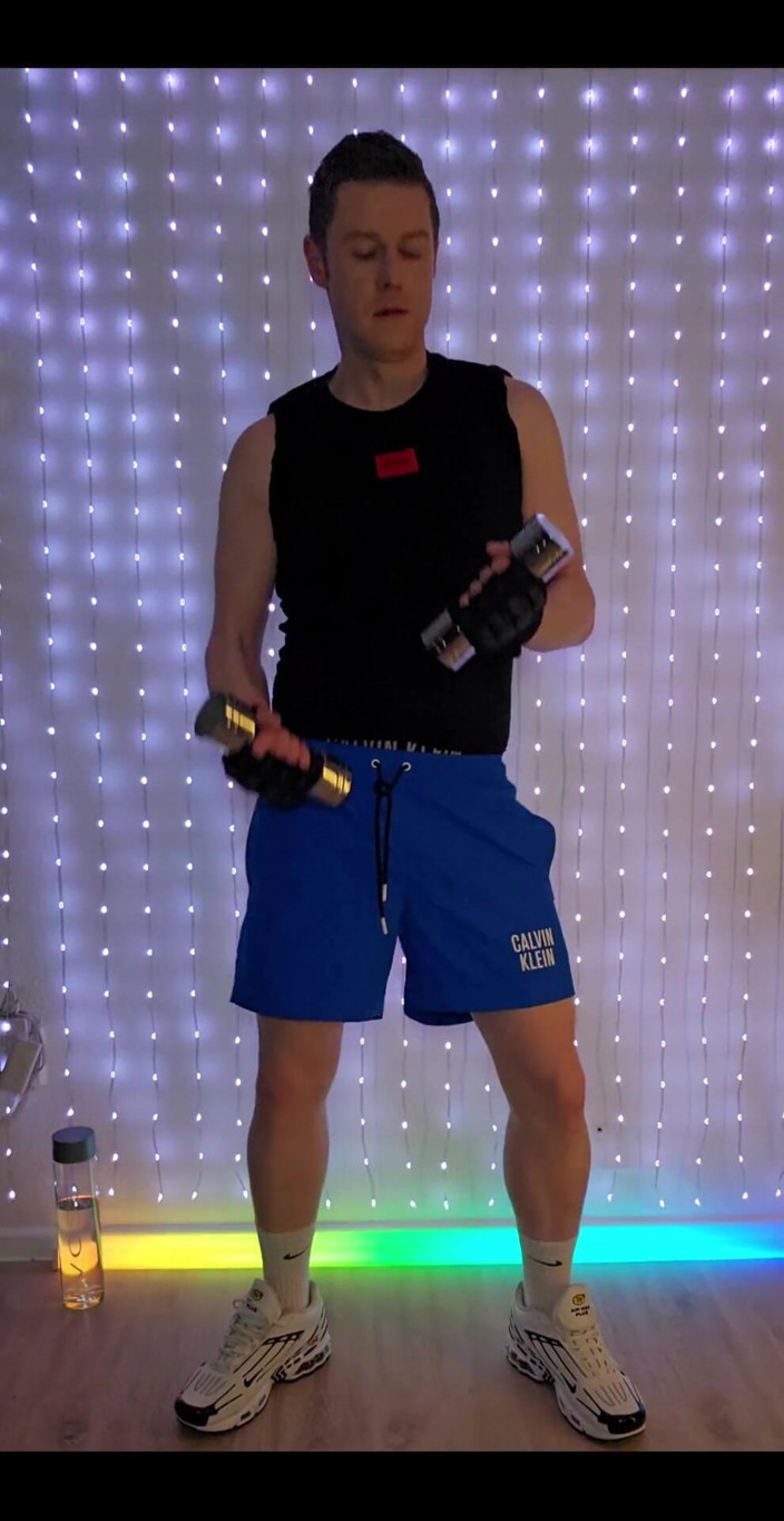 Roman Heart: Fitness Workout in Blue Ck Shorts