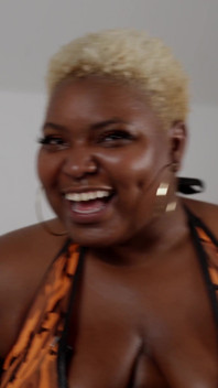 Der Kickback 14 ft Slurpgoddess