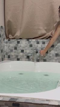 Sexo En El Jacuzzi - Parte 1