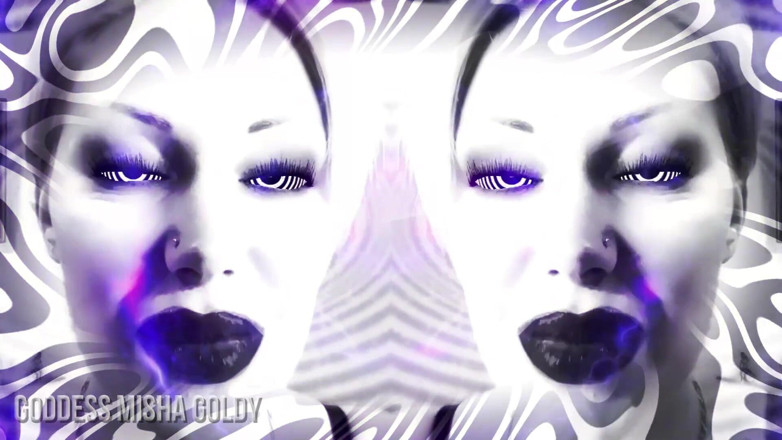 Goddess Misha Goldy: Solo i miei occhi a spirale, solo porno, solo masturbazione...