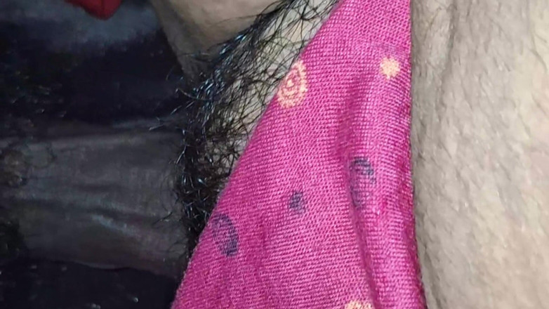 Smothgame: Aaji Apni Badi Saali Ko Choda