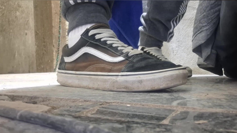 jerkofflover: Я хвастаюсь своими кроссовками Vans, компиляцией лучших с Vans