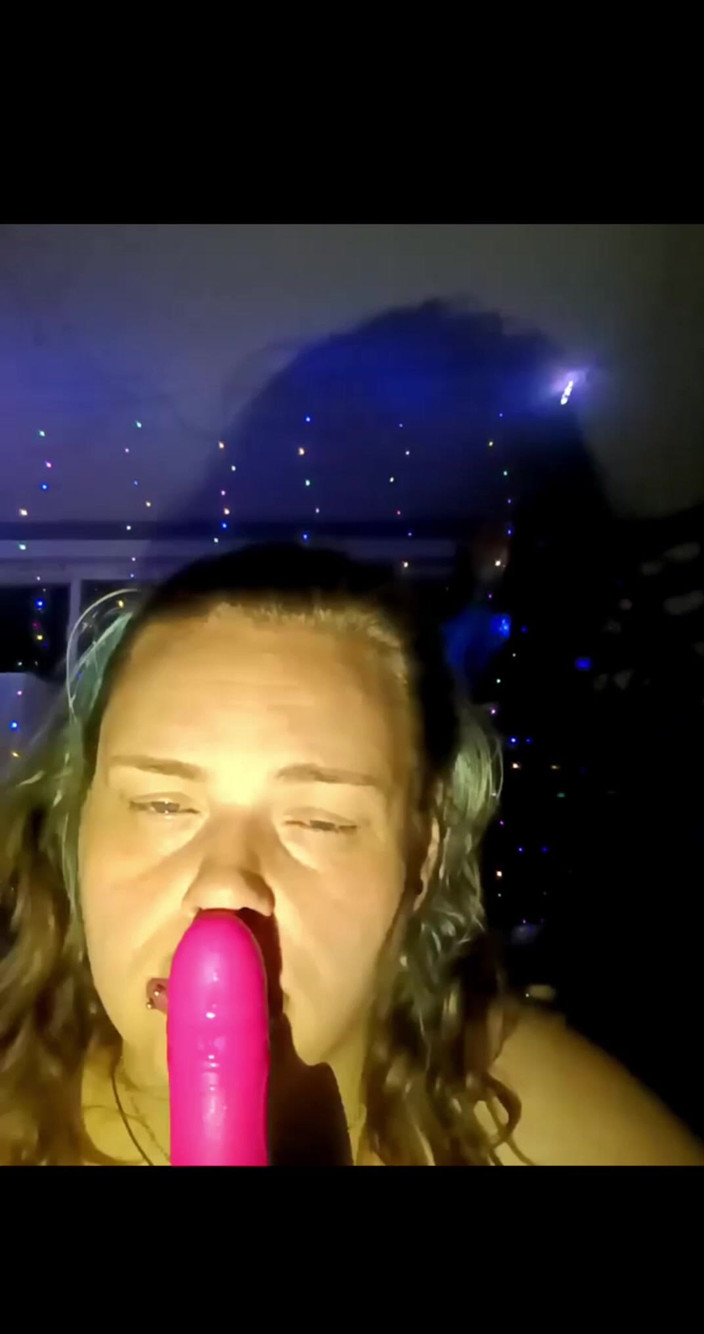 Pain princess studio: 딜도에 재갈 물리기