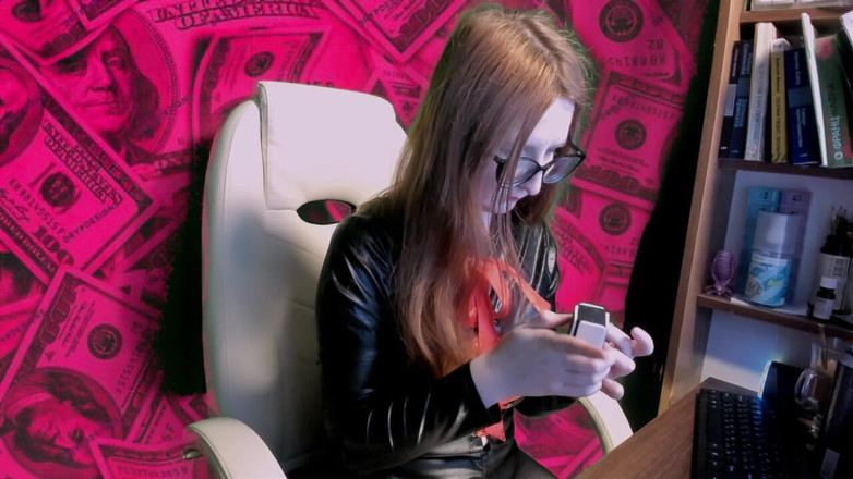 Banko Miyadzaki: 忙。强烈地忽视你。