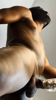 Mastiff Cock Wanking Felxing His African Fat Cock Till He Pumps Cum