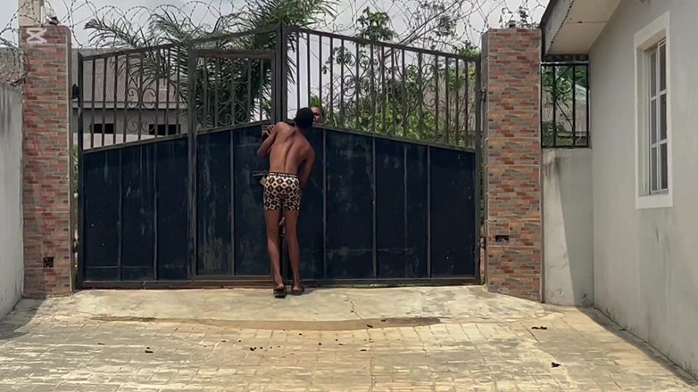 Baddest boyxx: I Only Wish to Know Who Relax with My Stepsister...