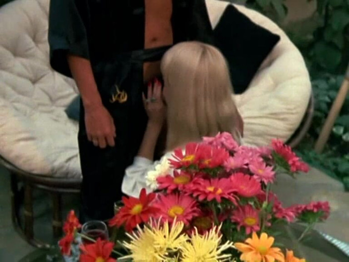 Java Consulting: 소파에 있는 모건: 69와 사정.