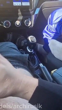 I Secretly Jerked off a Big Cock to a Student During a Break Near College. Do You Want to Suck Our Cocks?