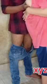 Tesisatçı Ke Sath Bhabhi Ne Kiya Seks Hint Sıcak