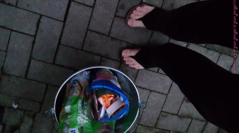 Carmen_Nylonjunge: Barefoot to the garbage dump