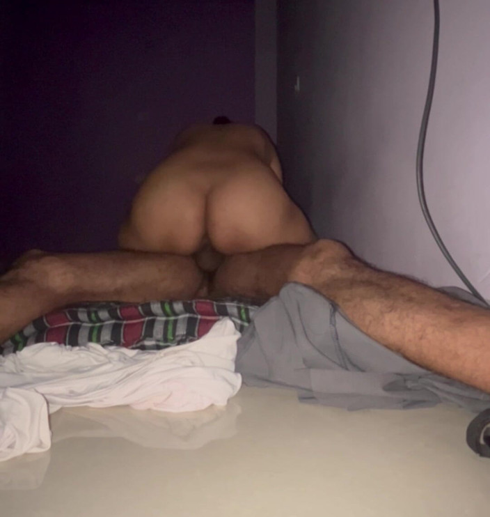 Rishi: Indian Married Big Ass Beautiful Landlord Come Tenant Room and...