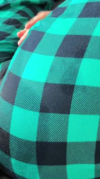 Sono Tornato Eccitato Da Una Festa Di Pigiama E Mi Schizzo Nei Pantaloni Con Un Grosso Flusso Dalla Mia Figa