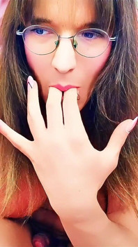 Une Femboy Super Sexy Jouit 3 Fois De Suite
