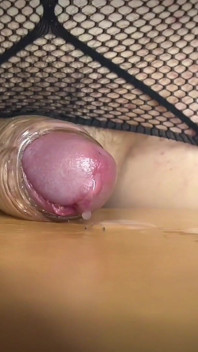 Masturbatorul m-a adus la orgasm