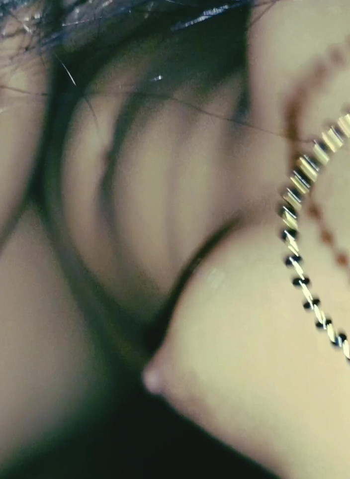 Hot Sis: Letika knullar min kuk hårt