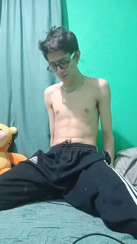 Weird Guy Gets Hot