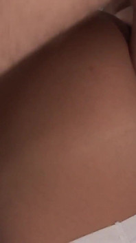Gangbang dengan Sharon Pink dan MILF dengan tetek besar dikongkek pepek mereka