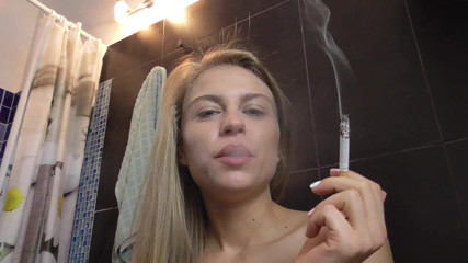 Solo Austria: Kisrtin`s bitch smoking on toilet