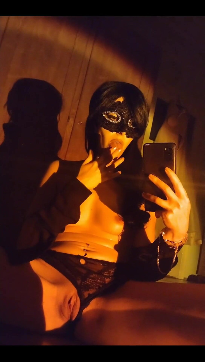 Lilianna20: Naughty Girl