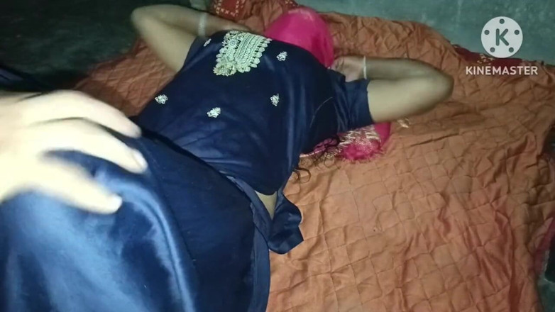 Savita5343: Desi ex hotwife scopata hardcore alla pecorina cazzo in coppie...