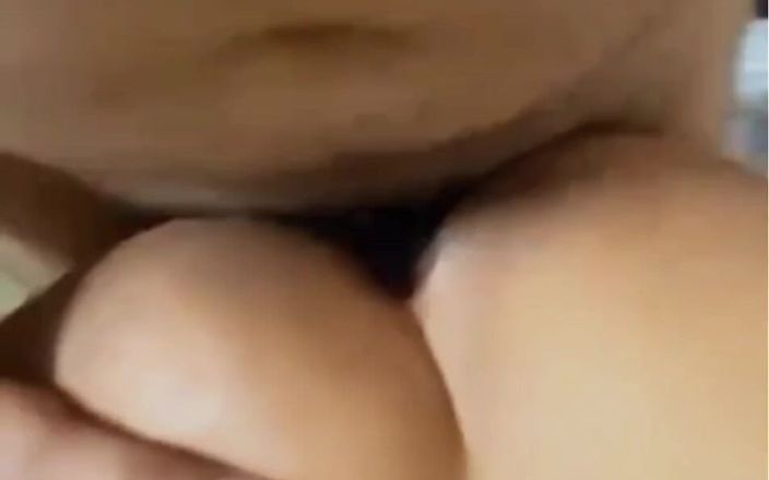 Hottest couple: Badi gand vali kız arkadaş ko ghodi bana kar choda